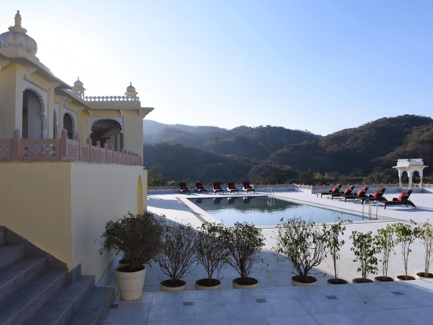 The Castle Mewar Hotel Rāma Exterior foto